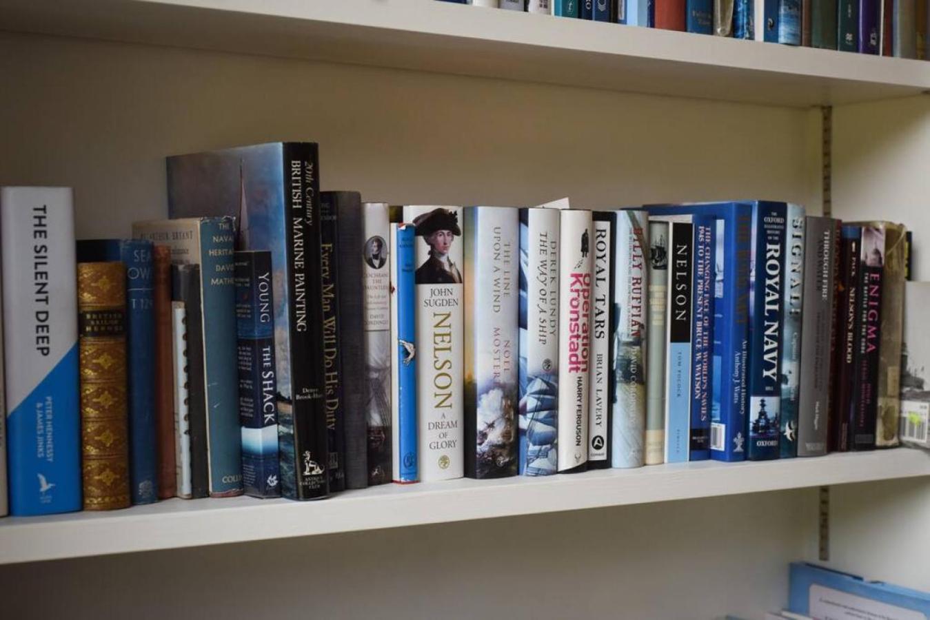Air Maison - Naval Officers Quarters Flat Holiday home *