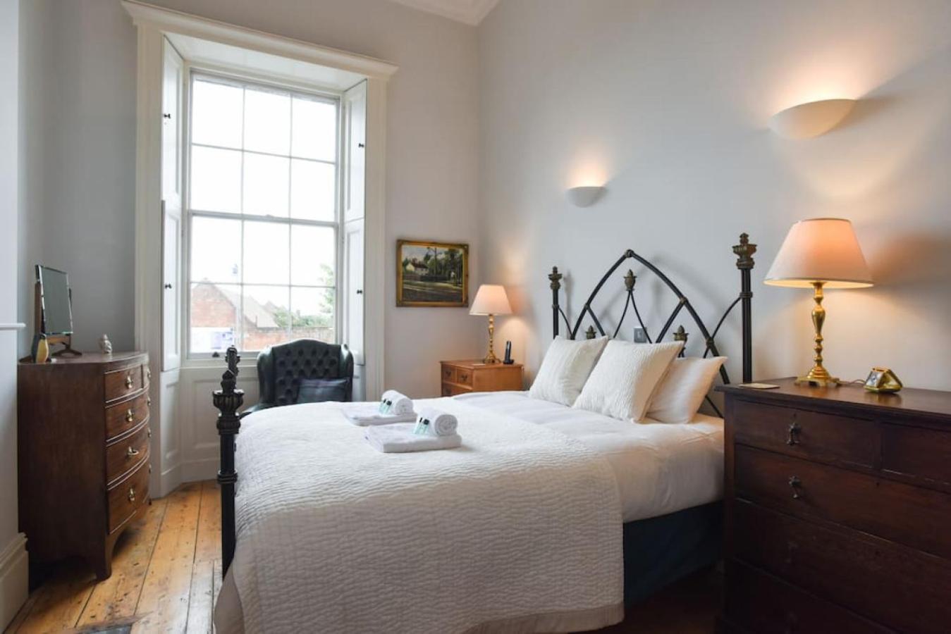 Holiday home Air Maison - Naval Officers Quarters Flat *