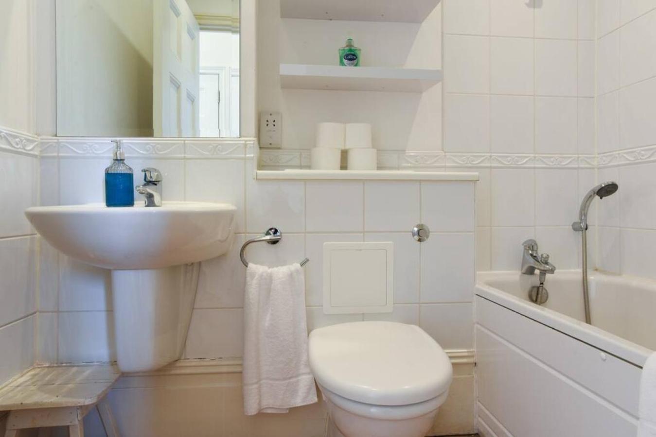 Holiday home Air Maison - Naval Officers Quarters Flat *