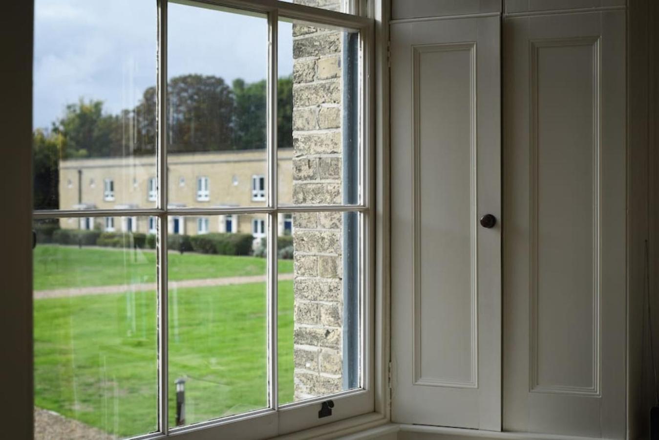 Holiday home Air Maison - Naval Officers Quarters Flat *